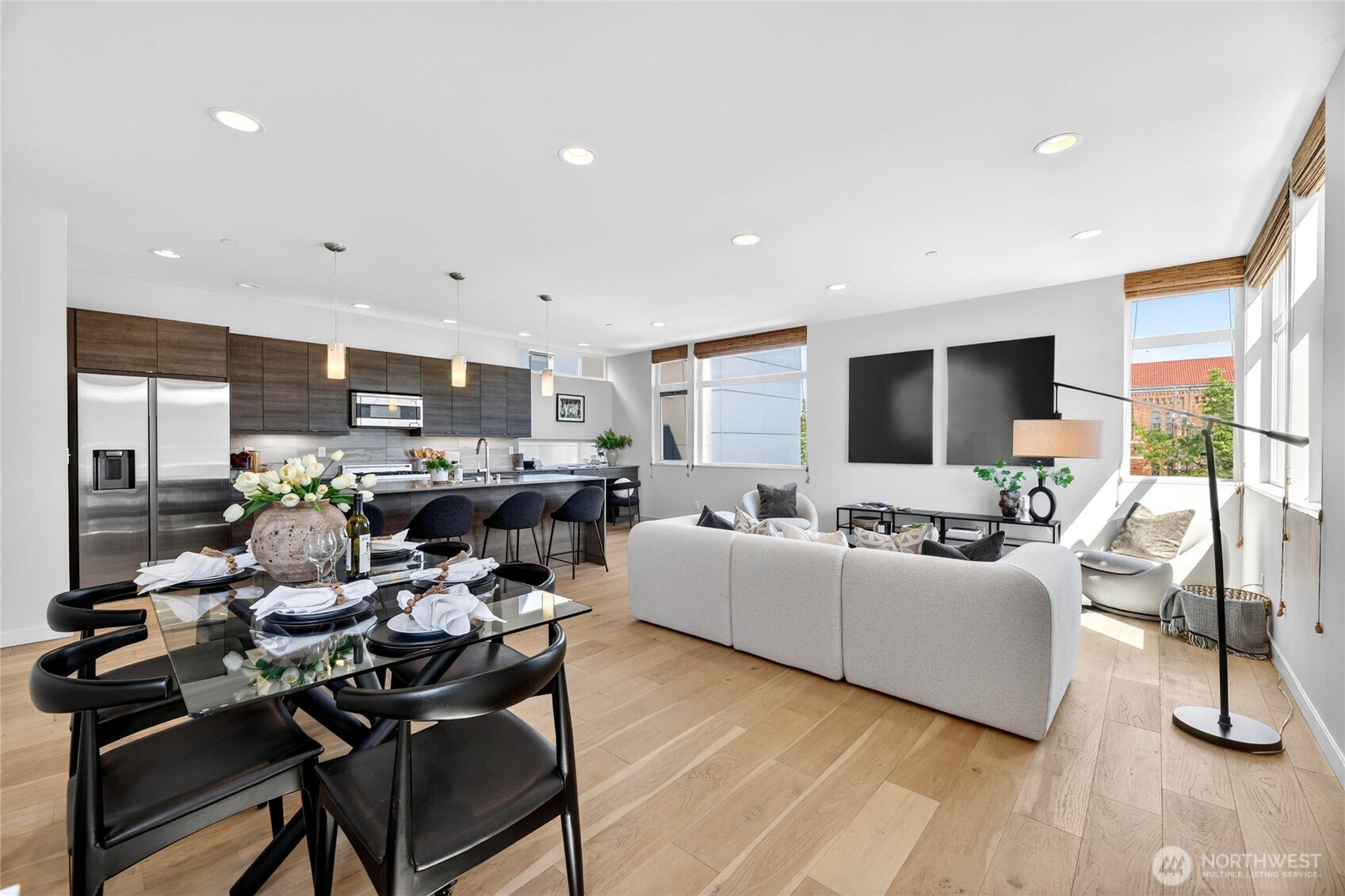 4153 California Avenue SW, Seattle, WA 98116-4101