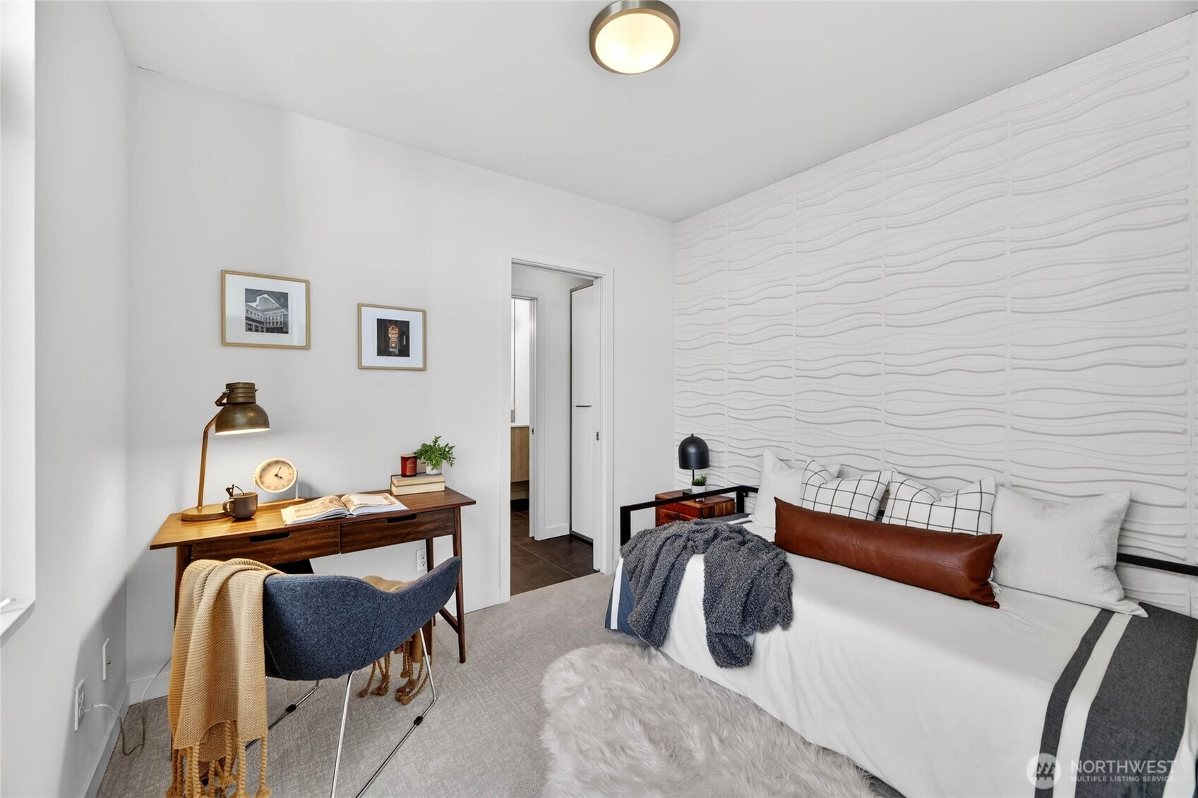 4153 California Avenue SW, Seattle, WA 98116-4101