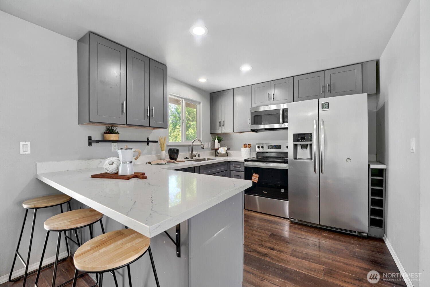 217 Capri Place , Everett, WA 98203