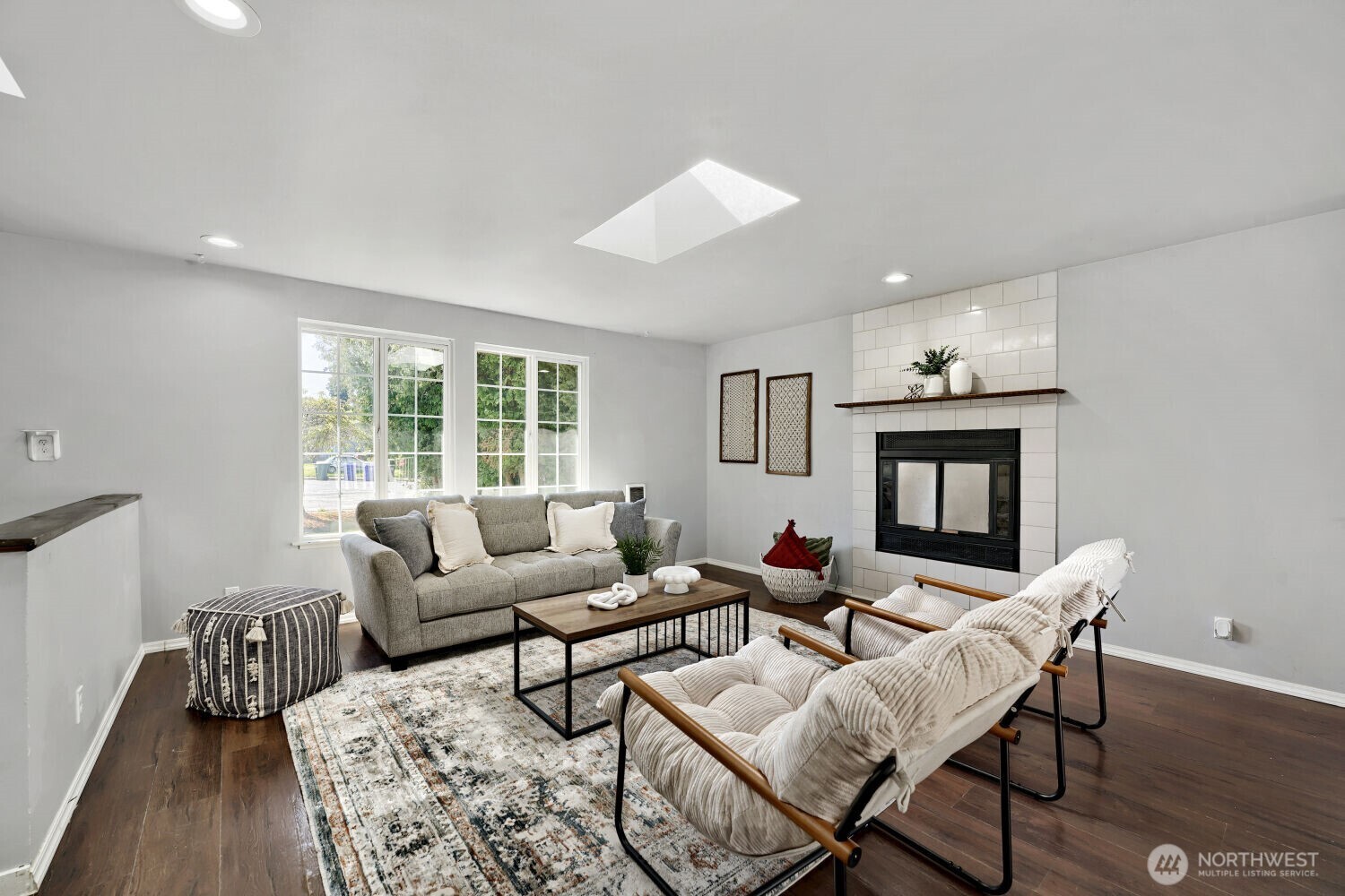 217 Capri Place , Everett, WA 98203