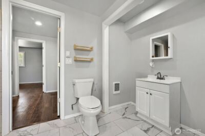217 Capri Place , Everett, WA 98203 - Photo 21