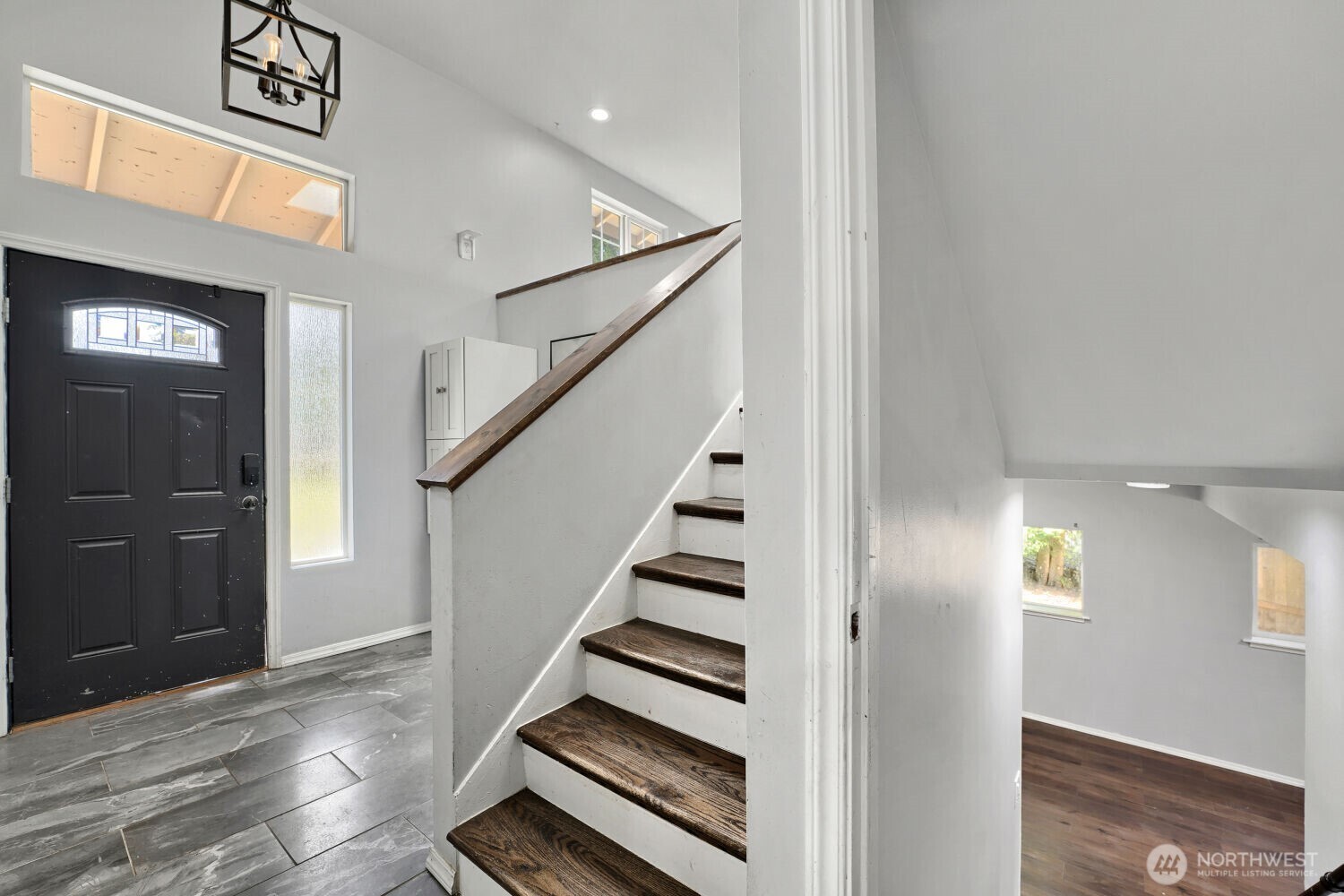 217 Capri Place , Everett, WA 98203