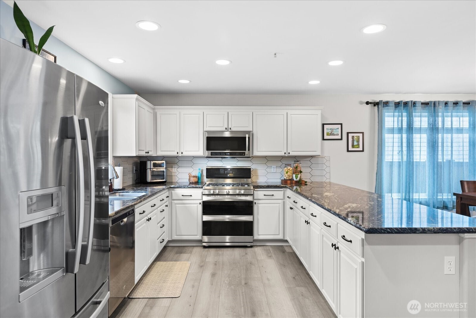 1022 181st Place SW, Lynnwood, WA 98037