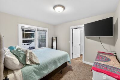 509 S 50th Street , Tacoma, WA 98408 - Photo 10