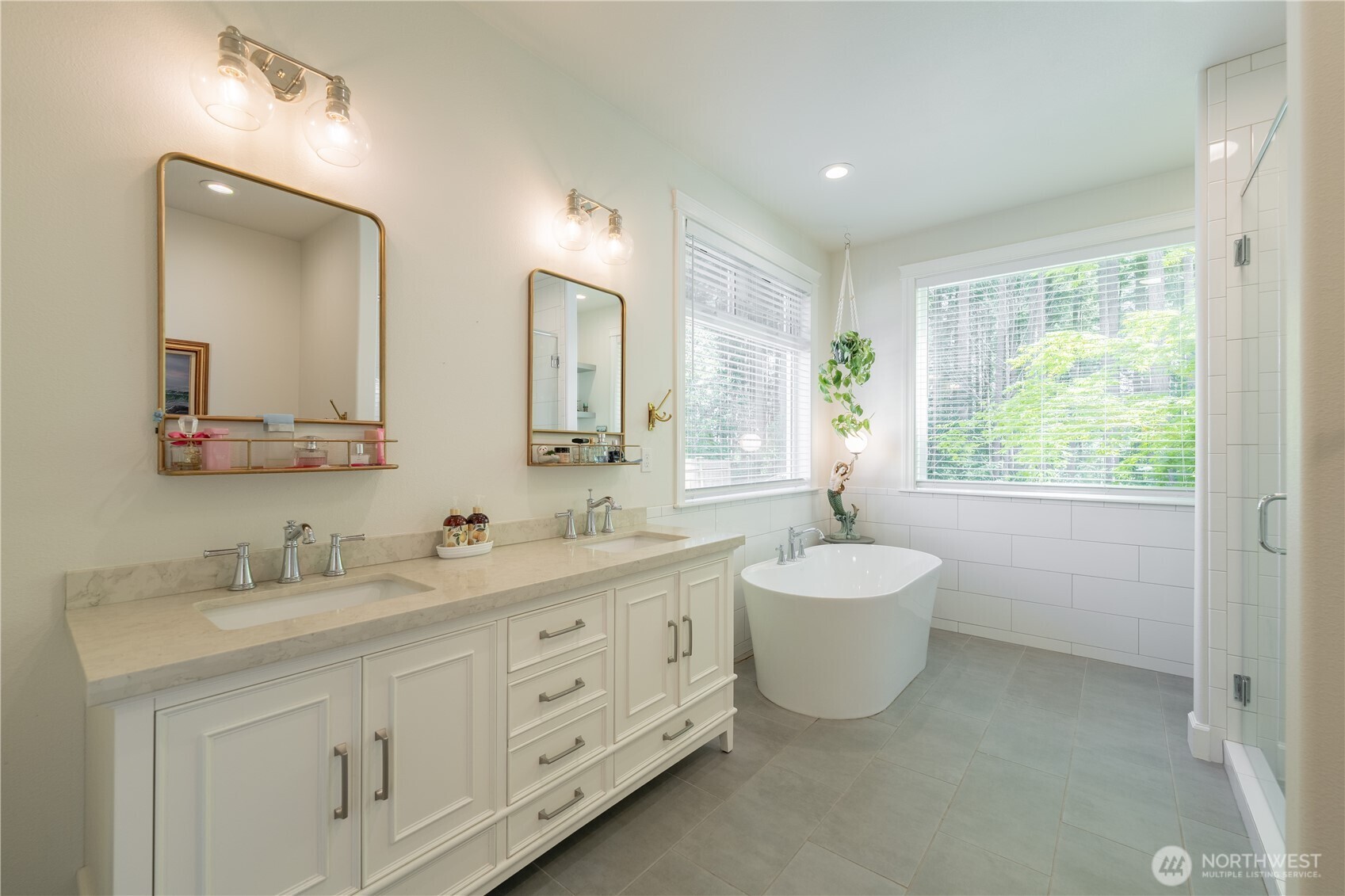 624 Alma Lane SE, Olympia, WA 98513