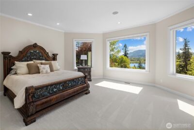 4145 Peregrine Point Way SE, Sammamish, WA 98075 - Photo 11