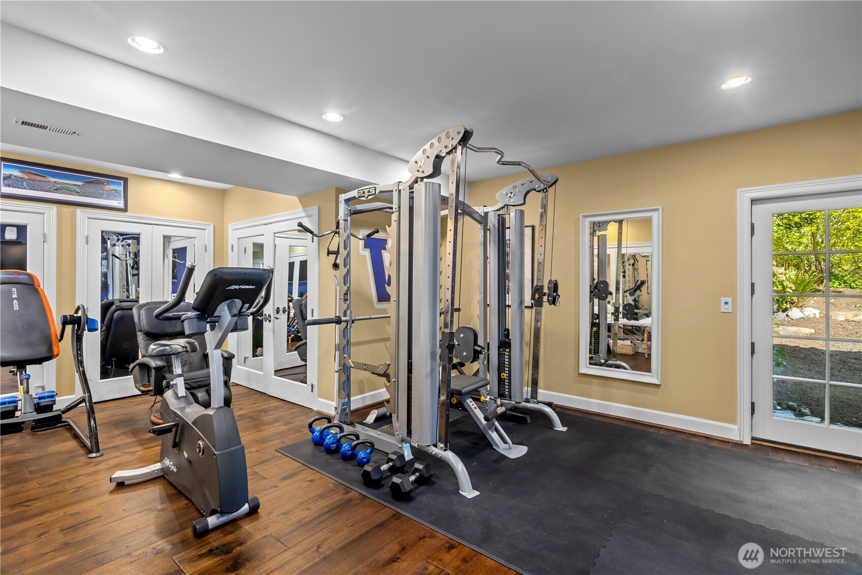 4145 Peregrine Point Way SE, Sammamish, WA 98075