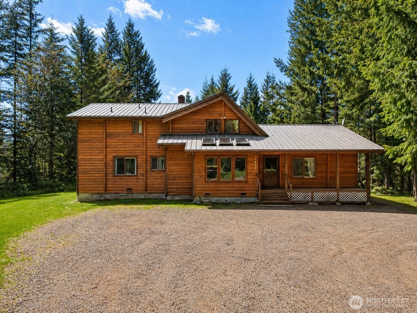 12800 Bear Track Lane , Port Orchard, WA 98367