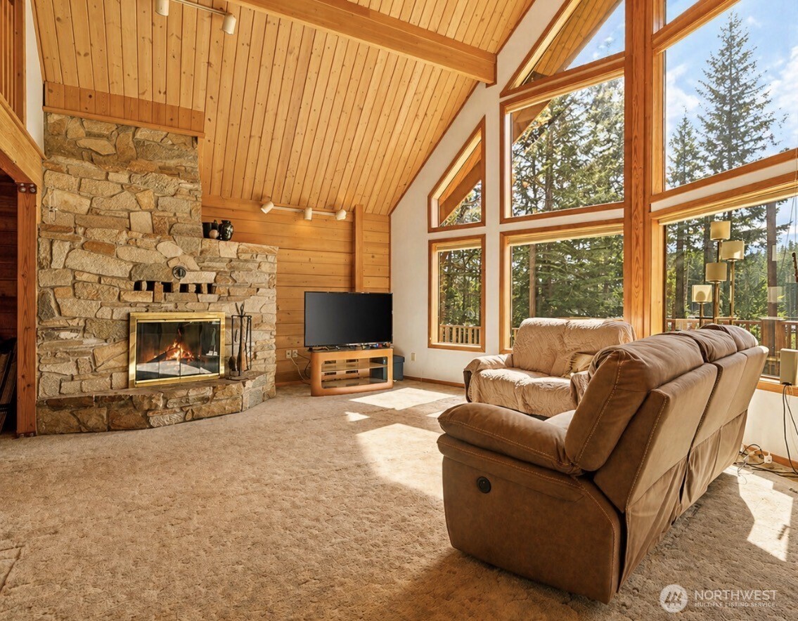 12800 Bear Track Lane , Port Orchard, WA 98367