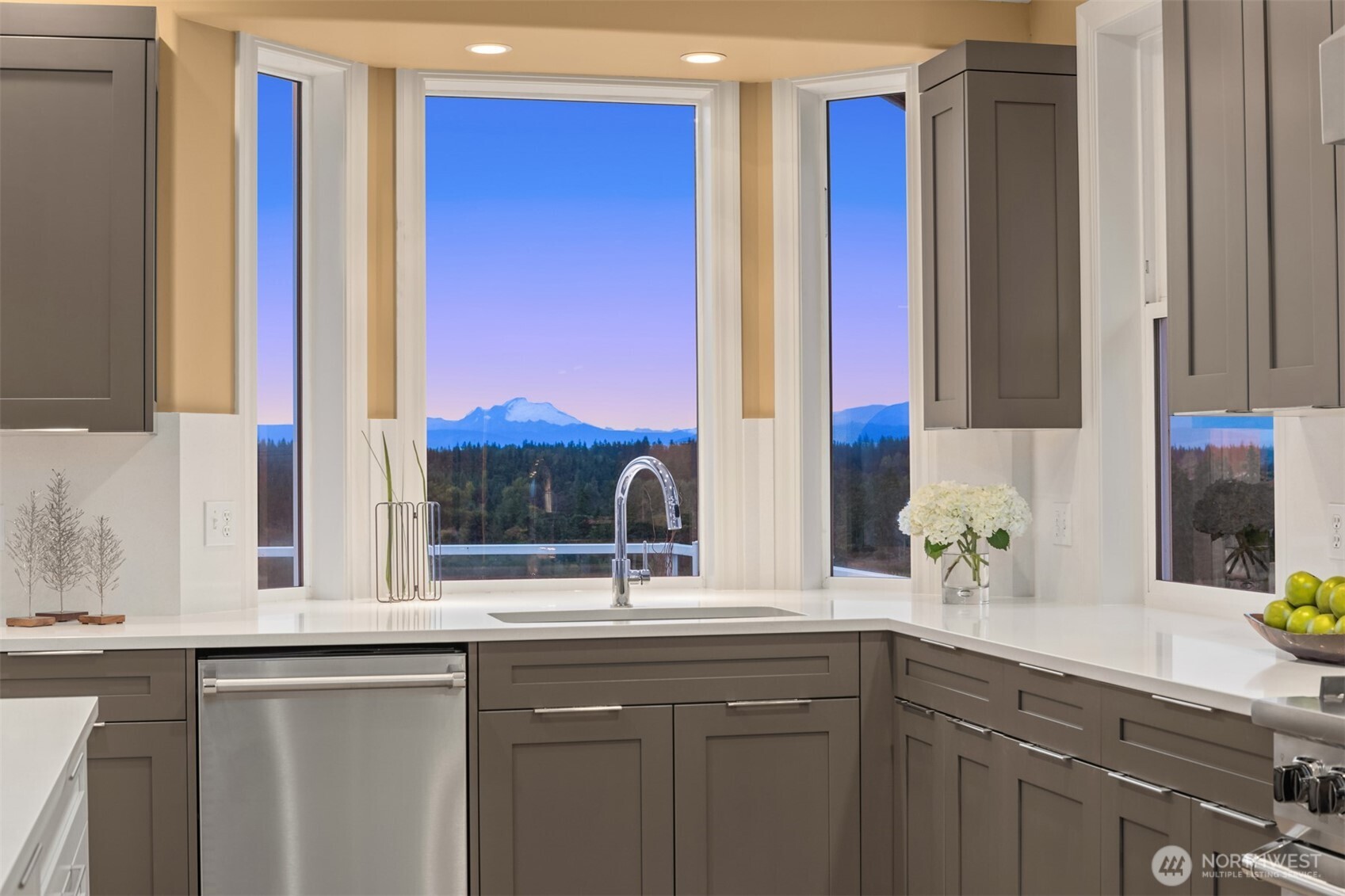 221 Baker View Lane , Camano Island, WA 98282