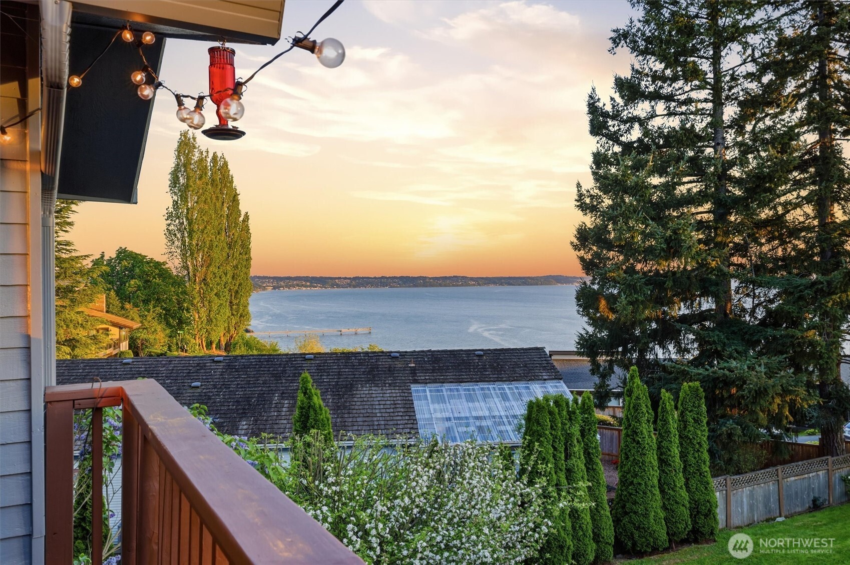 115 S 214th Street , Normandy Park, WA 98198