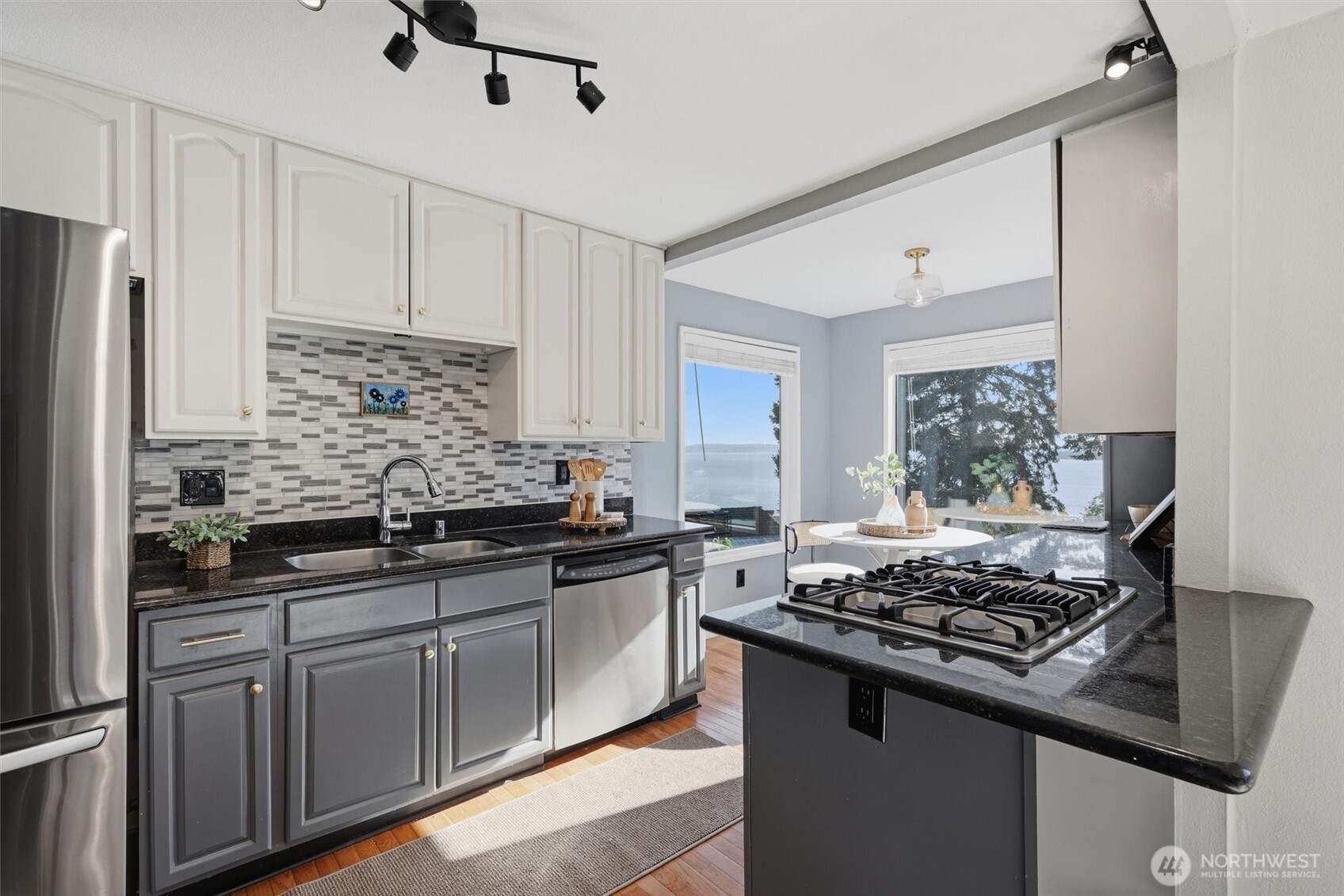 115 S 214th Street , Normandy Park, WA 98198