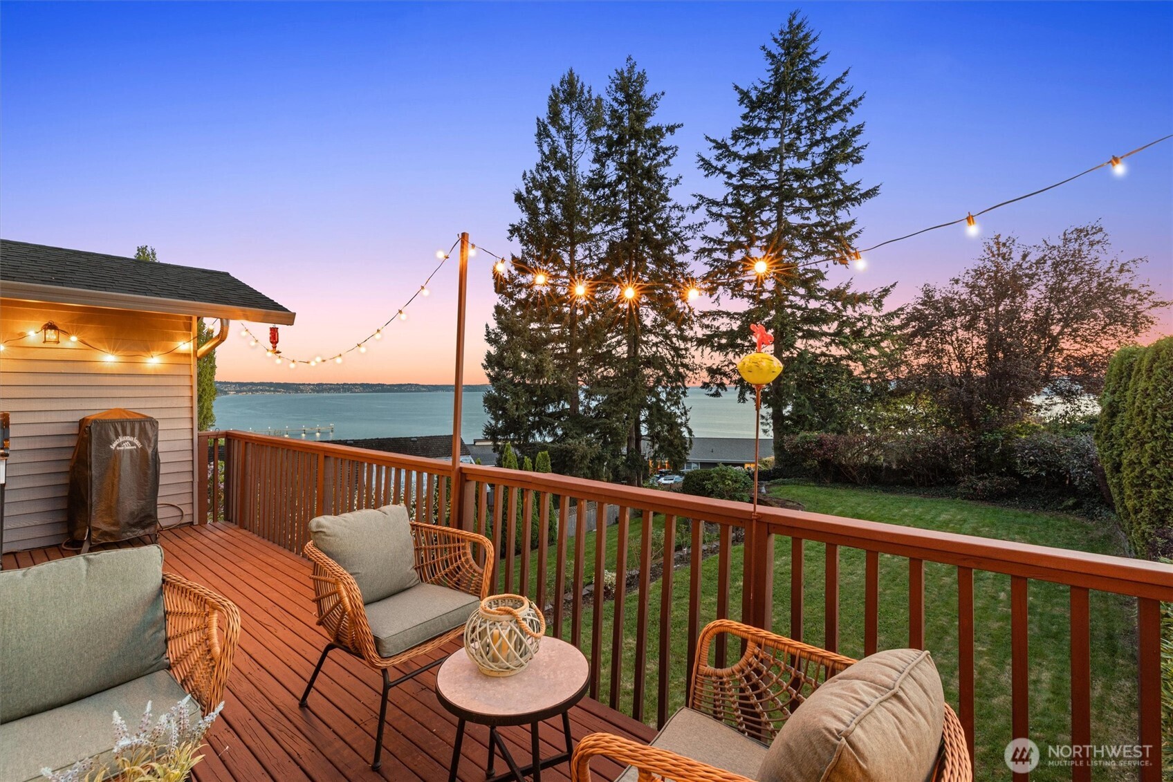 115 S 214th Street , Normandy Park, WA 98198