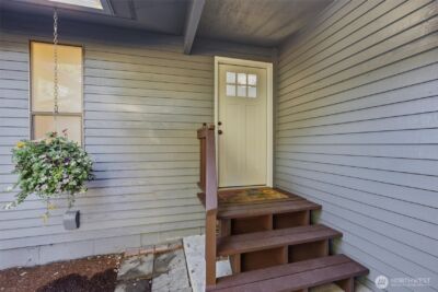 115 S 214th Street , Normandy Park, WA 98198 - Photo 4