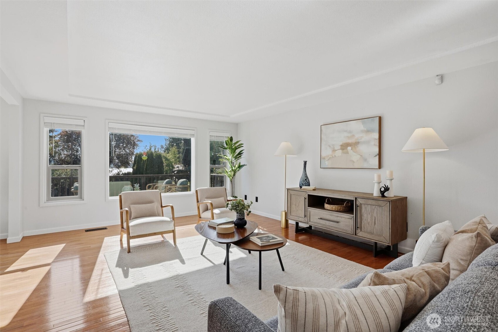 115 S 214th Street , Normandy Park, WA 98198