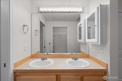 15325 SE 155th Place #X1, Renton, WA 98058 - Photo 11