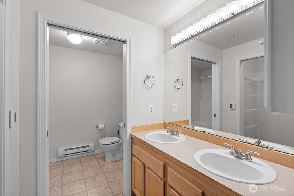 15325 SE 155th Place #X1, Renton, WA 98058