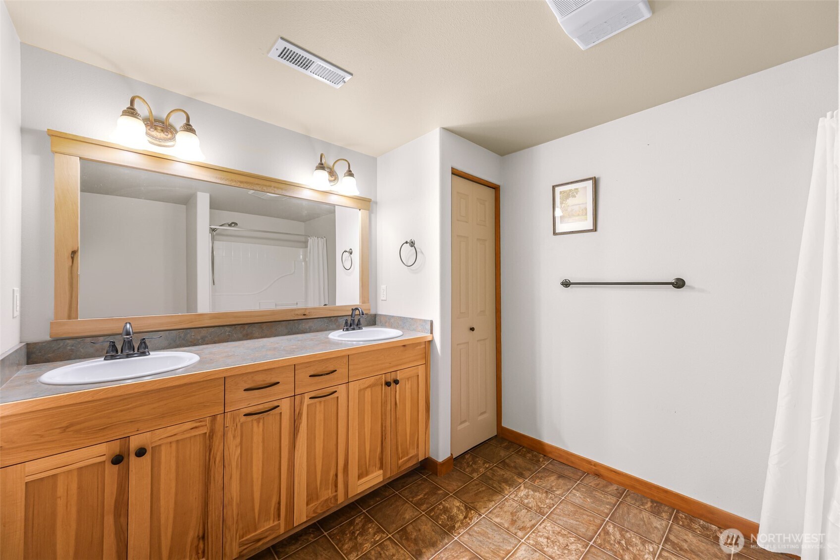 1660 Eastwood Way , Lynden, WA 98264