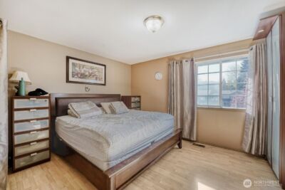 8823 W Mall Drive , Everett, WA 98208 - Photo 14