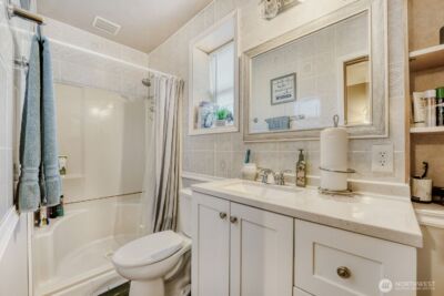 8823 W Mall Drive , Everett, WA 98208 - Photo 21