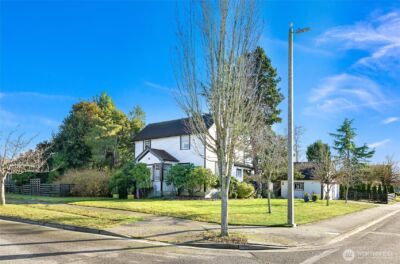 311 Cherry Street , Blaine, WA 98230