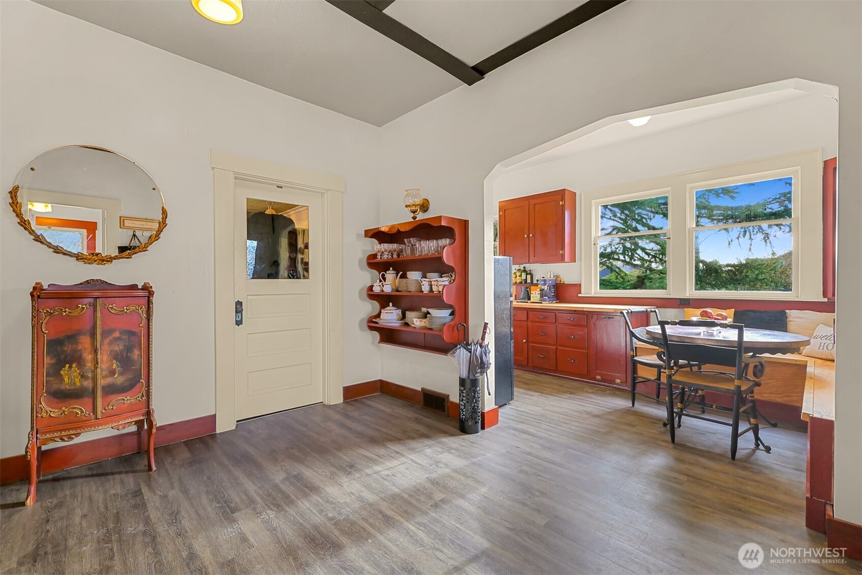 311 Cherry Street , Blaine, WA 98230