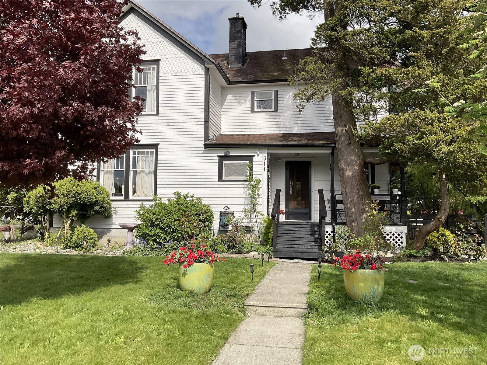 311 Cherry Street , Blaine, WA 98230