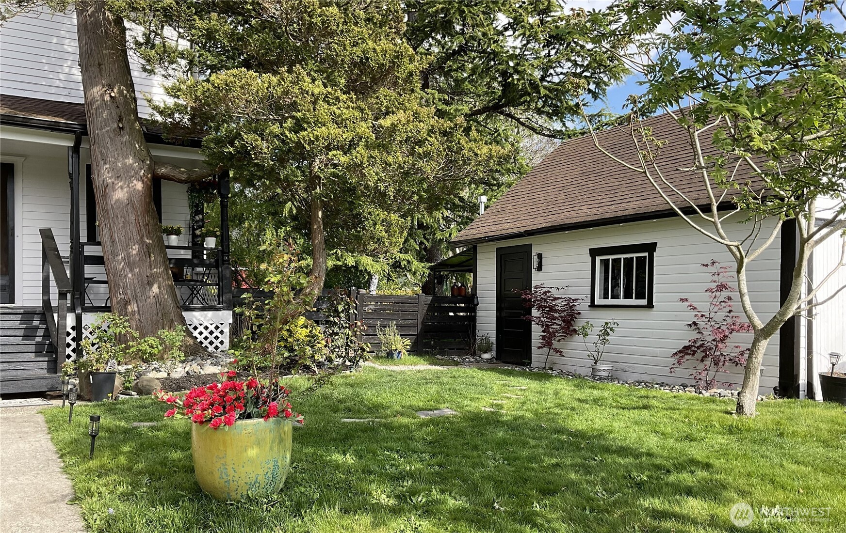 311 Cherry Street , Blaine, WA 98230
