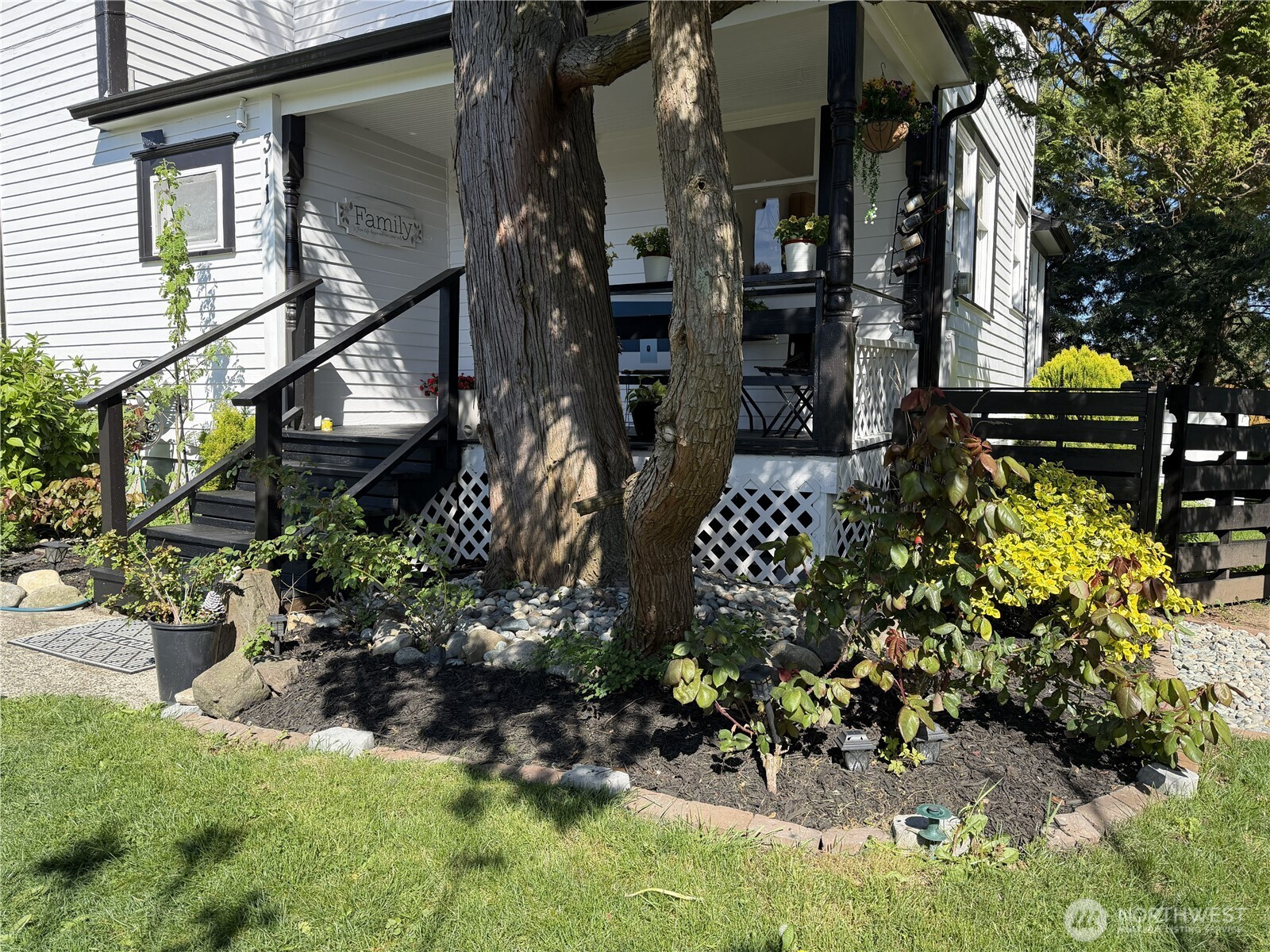 311 Cherry Street , Blaine, WA 98230