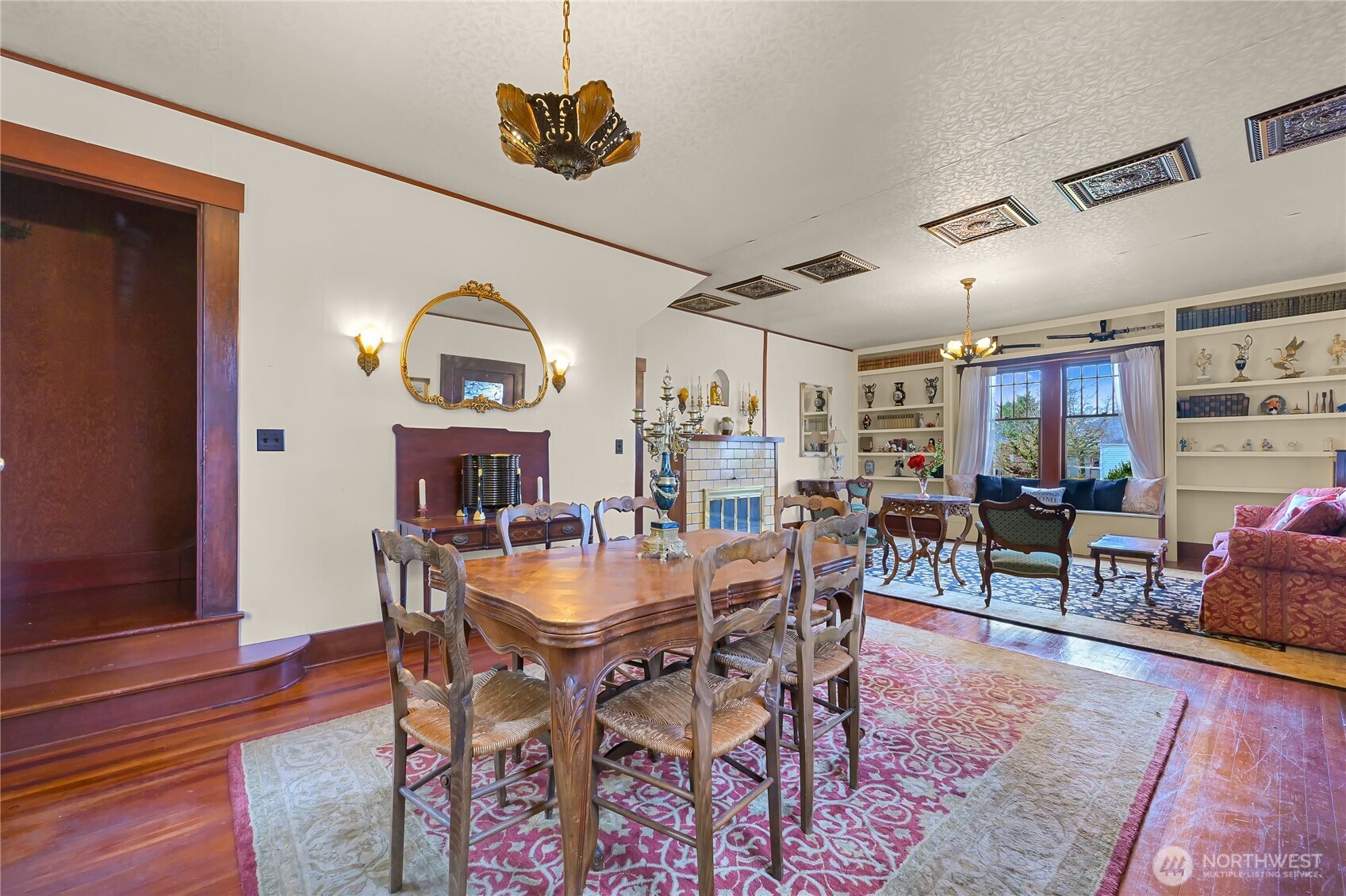 311 Cherry Street , Blaine, WA 98230