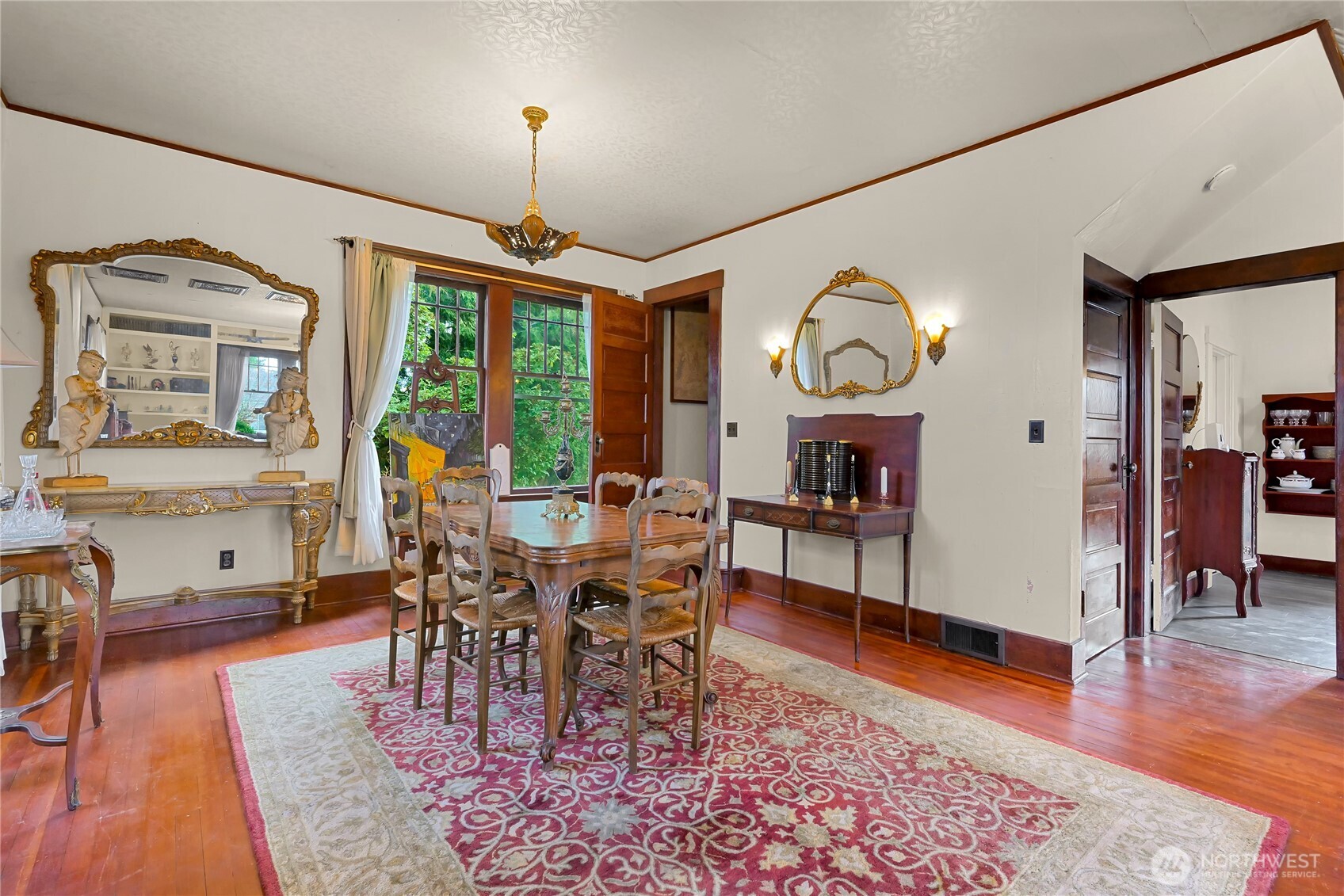 311 Cherry Street , Blaine, WA 98230