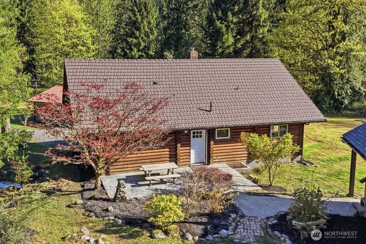 11124 Mountain View Drive , Granite Falls, WA 98525