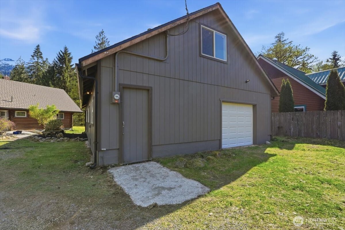 11124 Mountain View Drive , Granite Falls, WA 98525