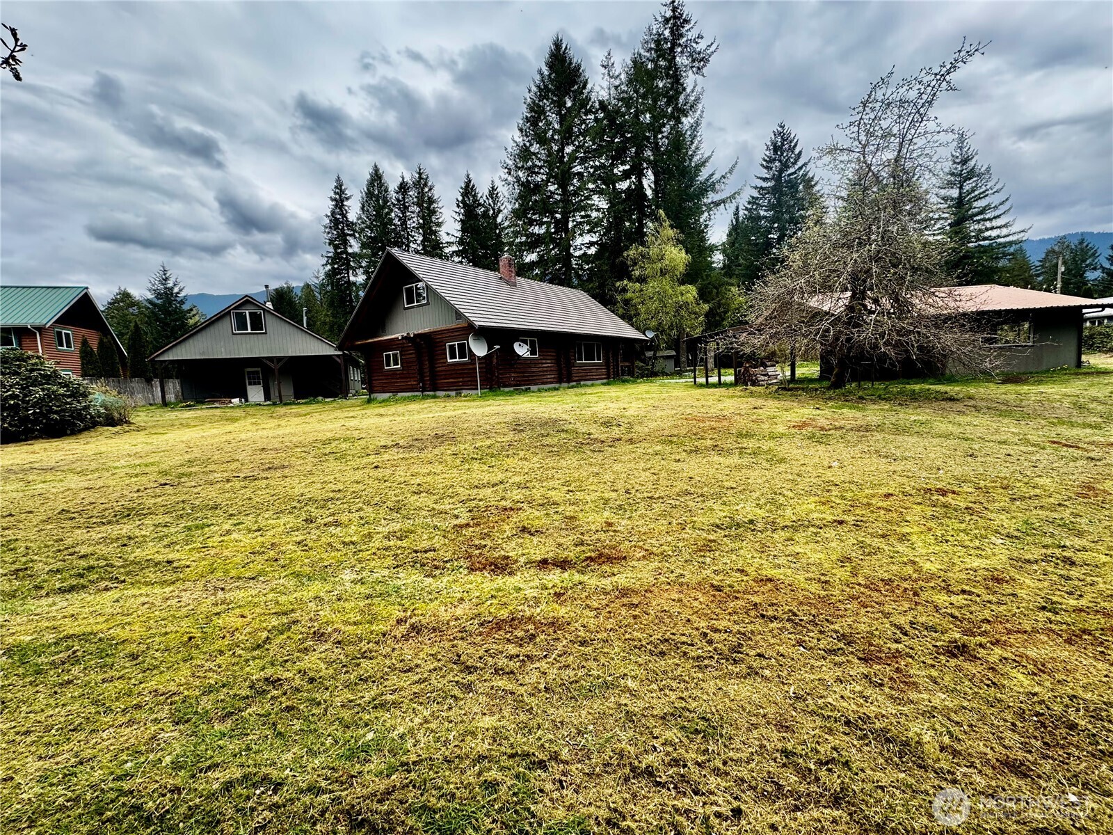 11124 Mountain View Drive , Granite Falls, WA 98525