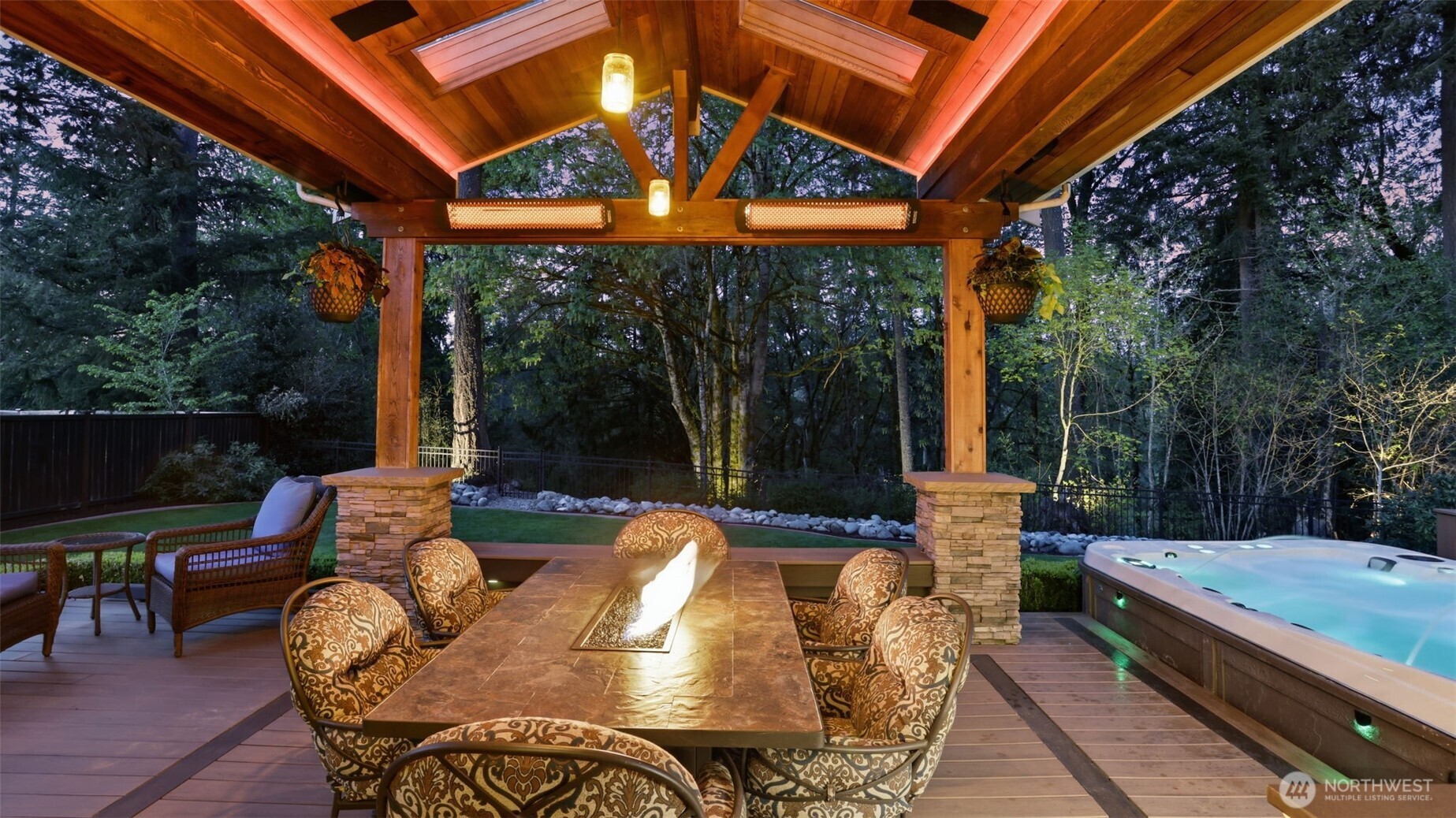 23770 SE 243rd Street , Maple Valley, WA 98038