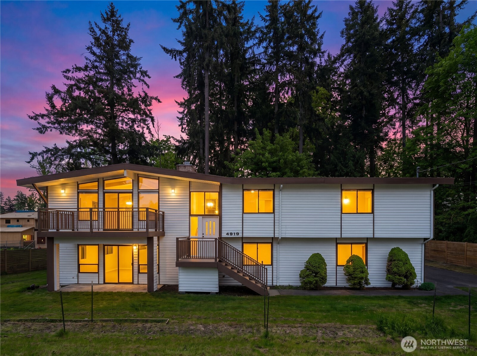 4919 S 360th Street , Auburn, WA 98001