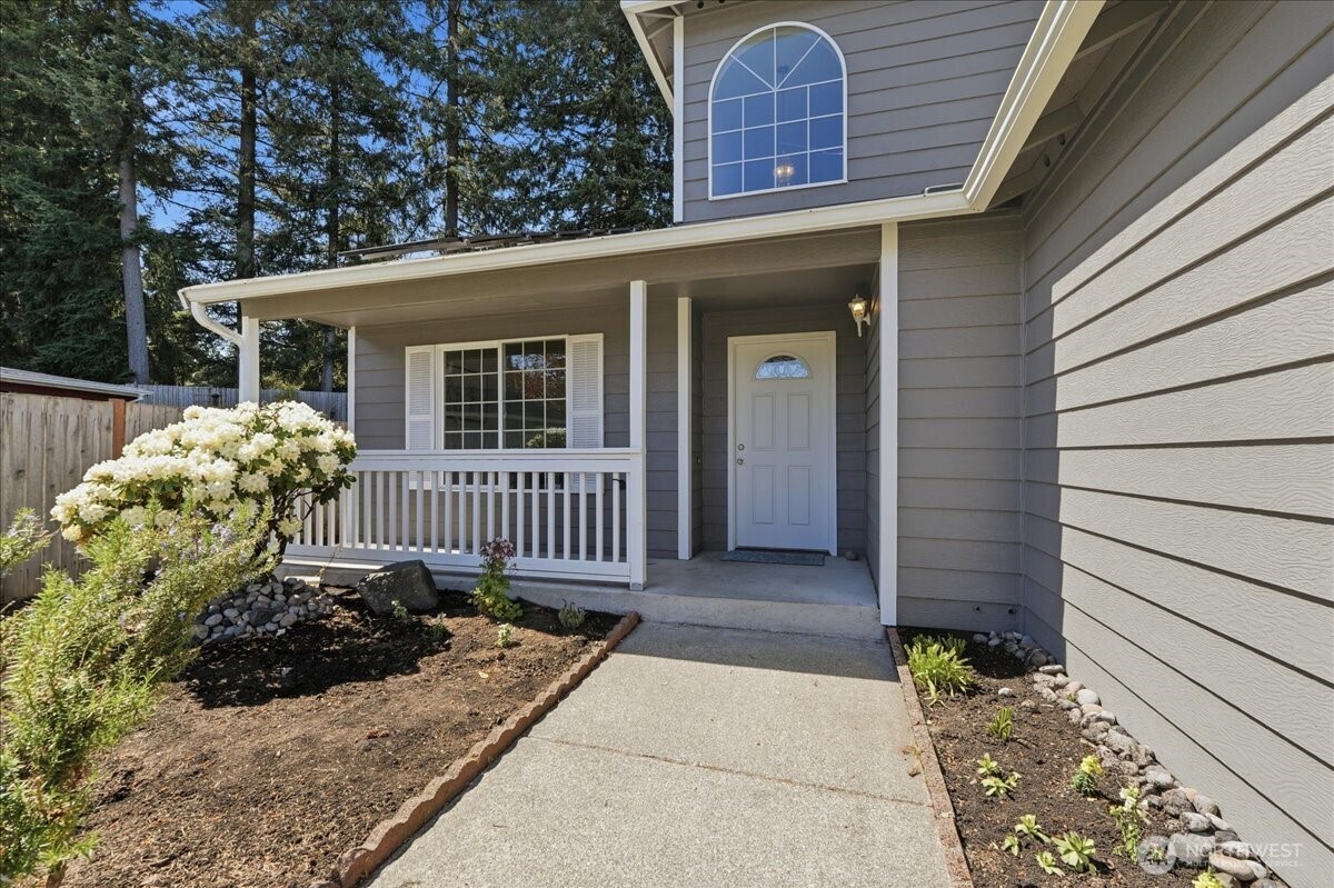 8816 Milbanke Drive SE, Olympia, WA 98513