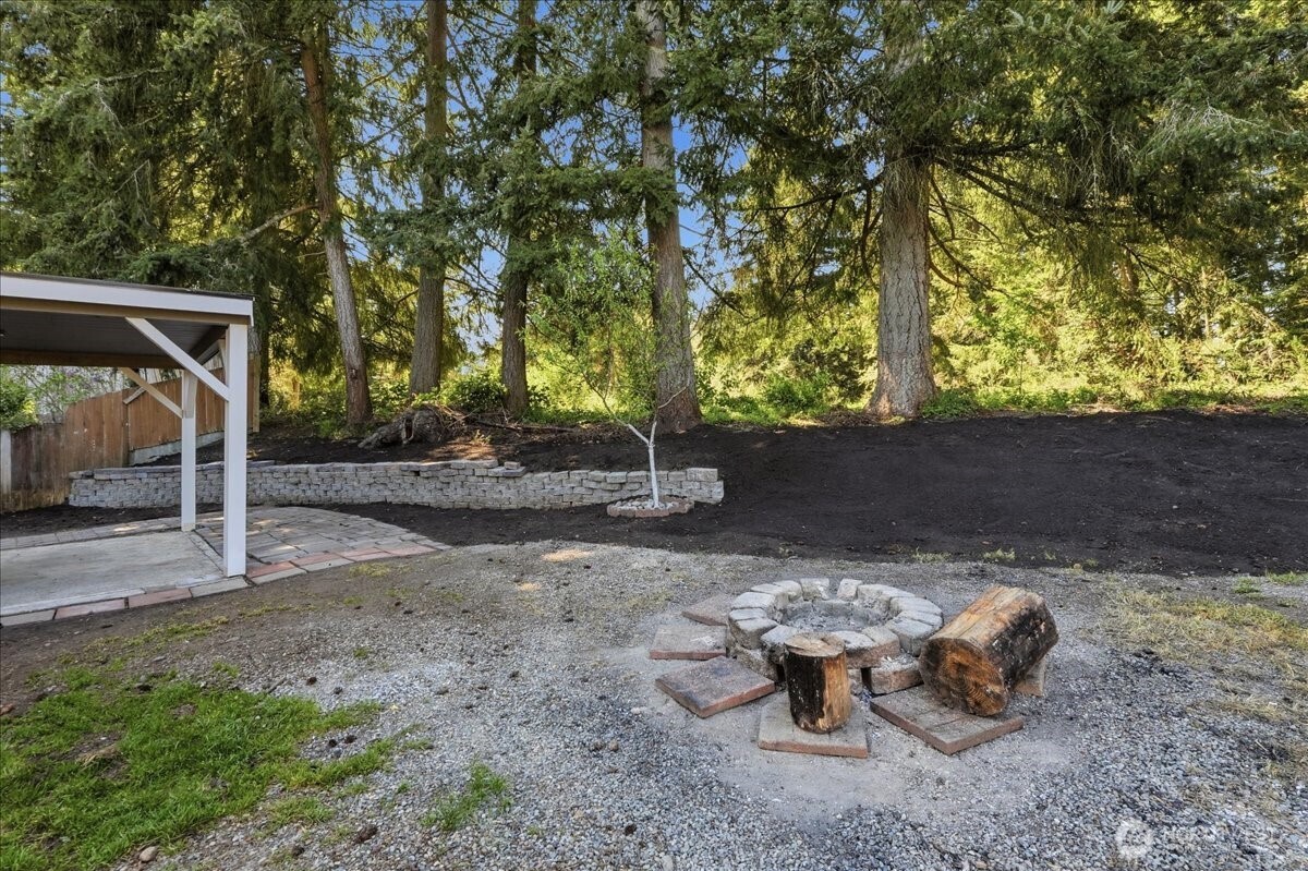 8816 Milbanke Drive SE, Olympia, WA 98513