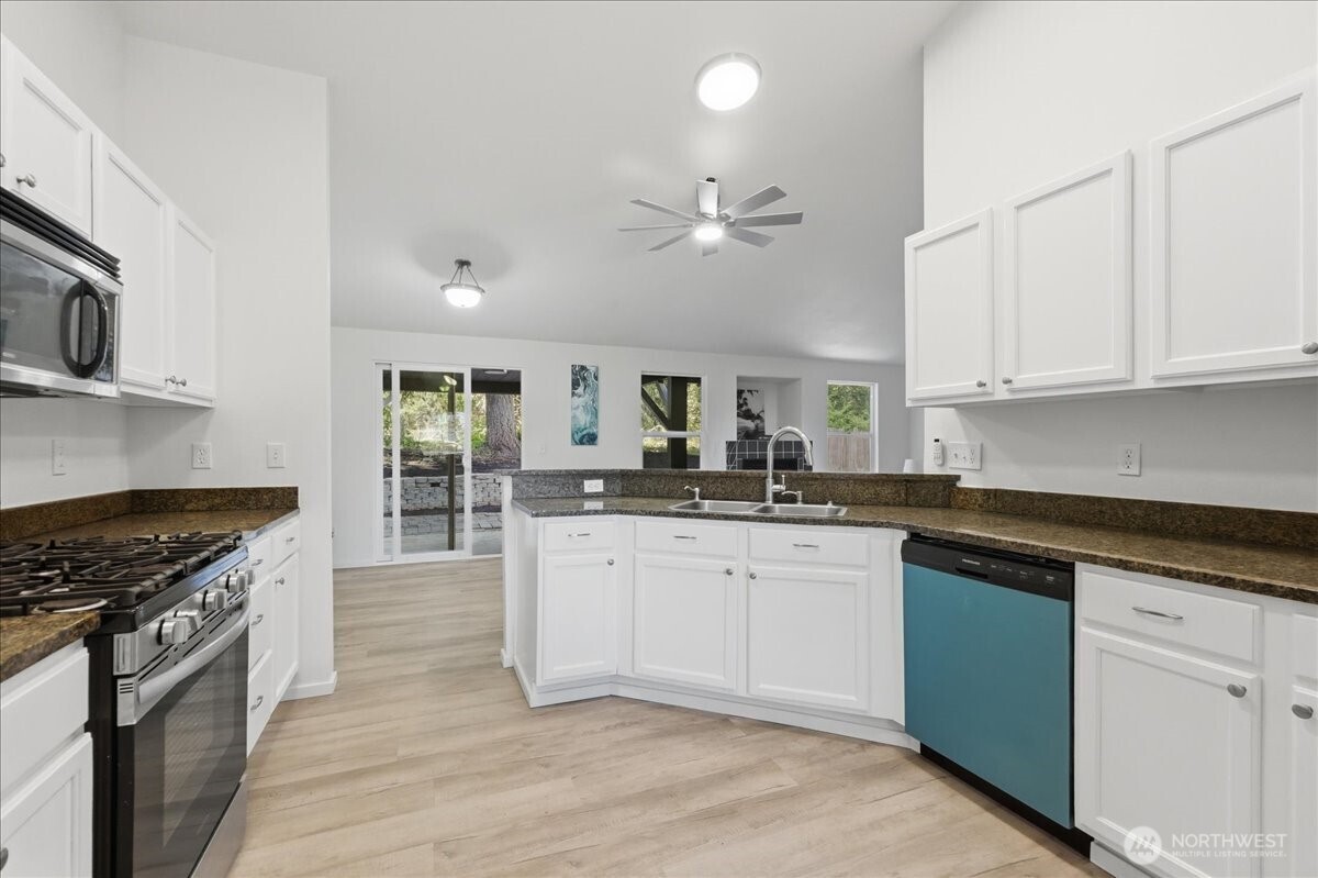 8816 Milbanke Drive SE, Olympia, WA 98513