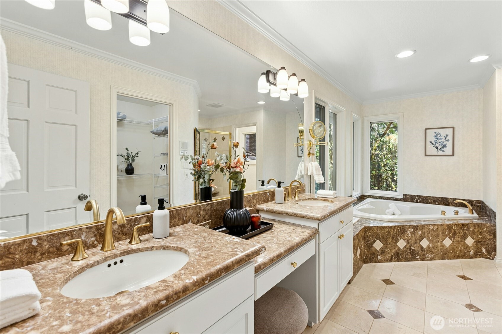 17812 NE 154th Street , Woodinville, WA 98072