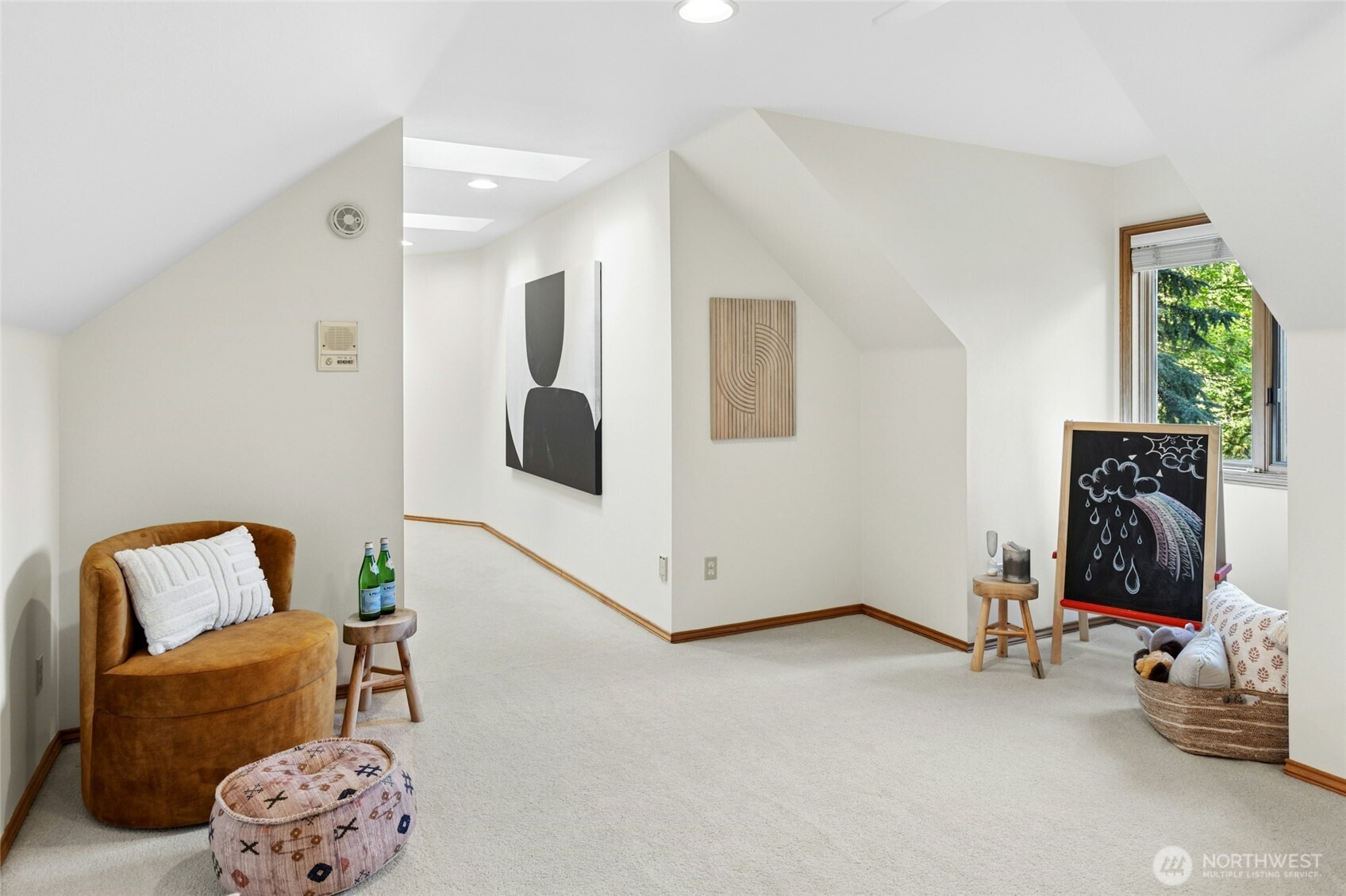 17812 NE 154th Street , Woodinville, WA 98072