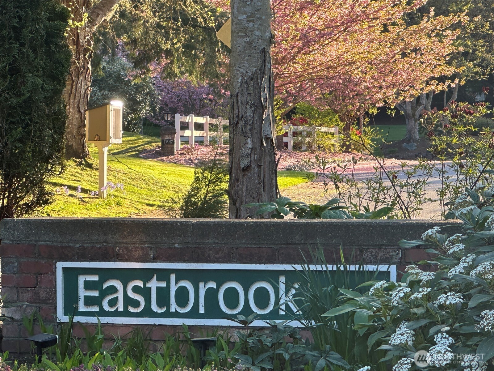 17812 NE 154th Street , Woodinville, WA 98072