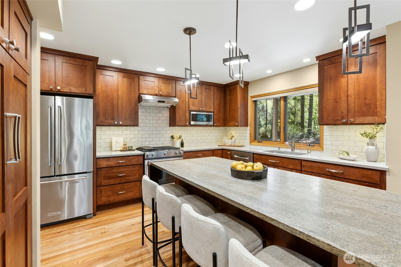 17812 NE 154th Street , Woodinville, WA 98072