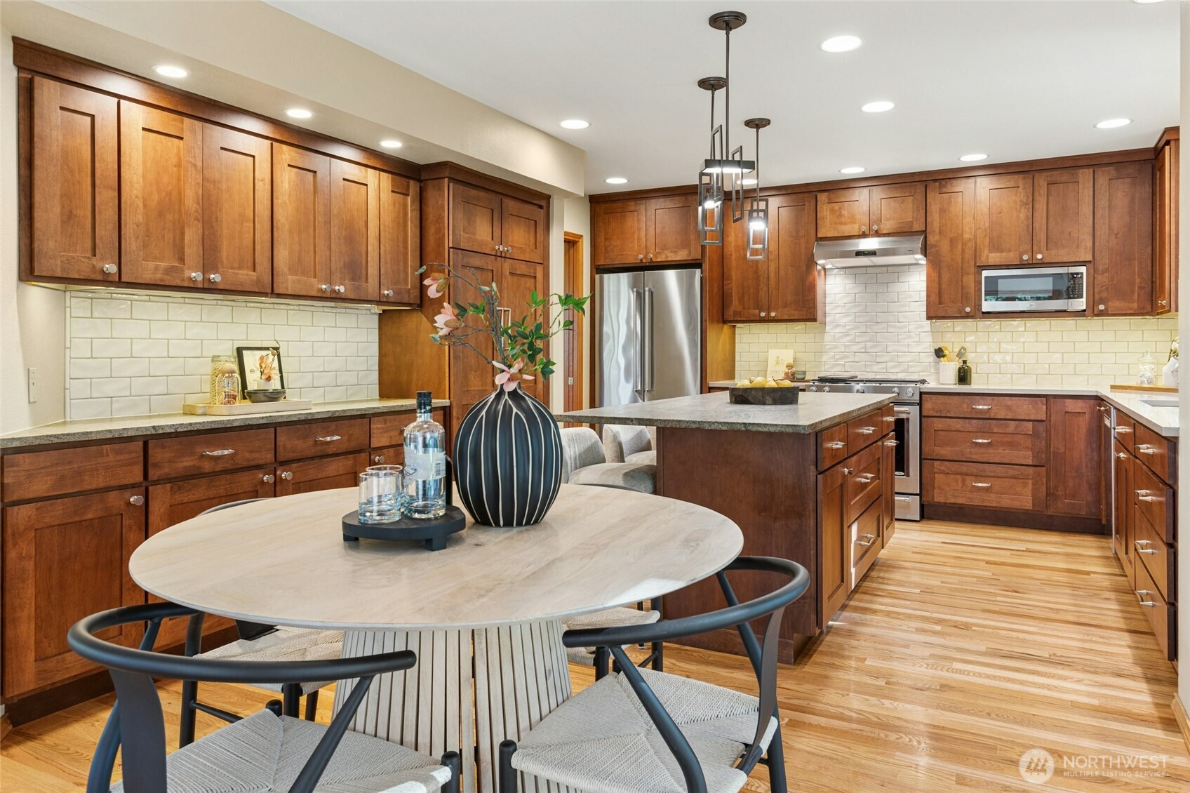 17812 NE 154th Street , Woodinville, WA 98072