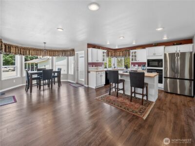26224 SE 425th Street , Enumclaw, WA 98022 - Photo 2