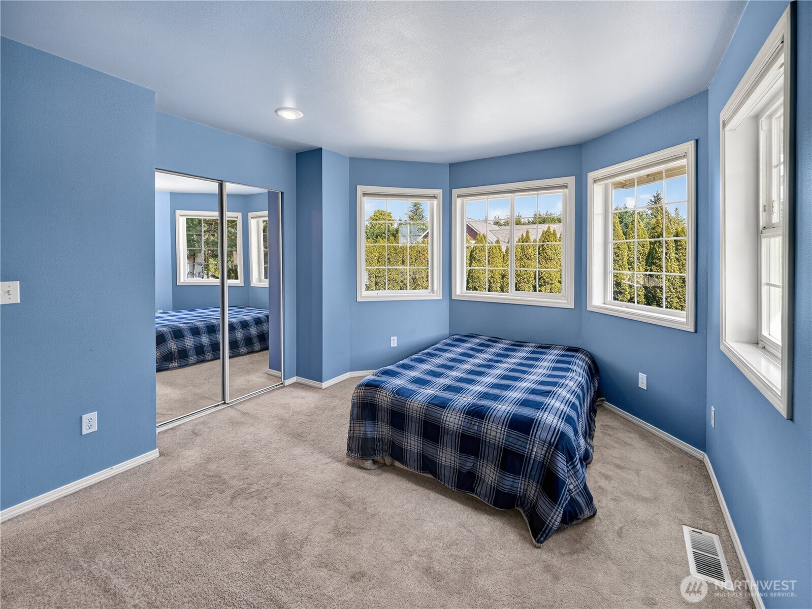 26224 SE 425th Street , Enumclaw, WA 98022
