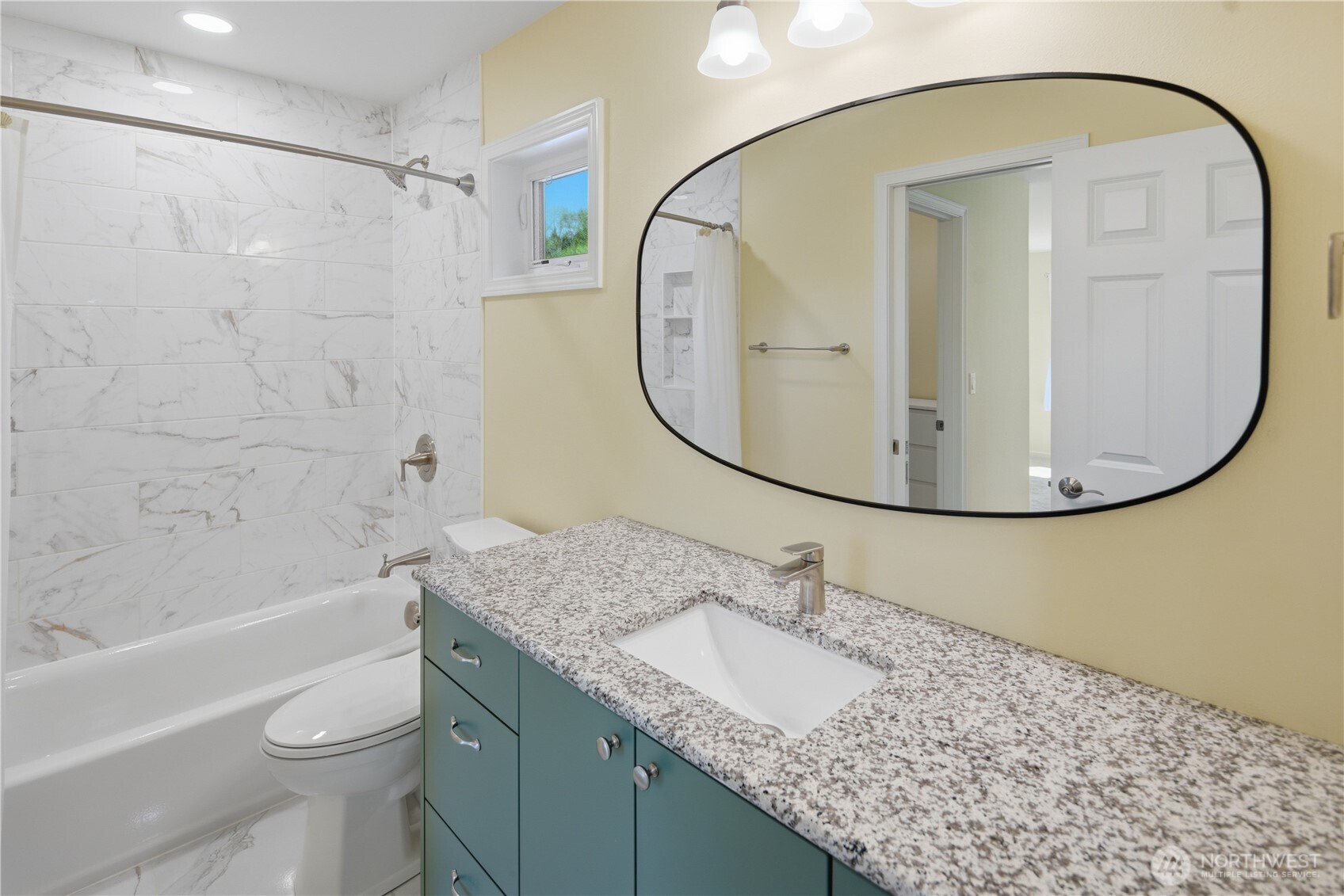 13314 78th Place NE, Kirkland, WA 98034