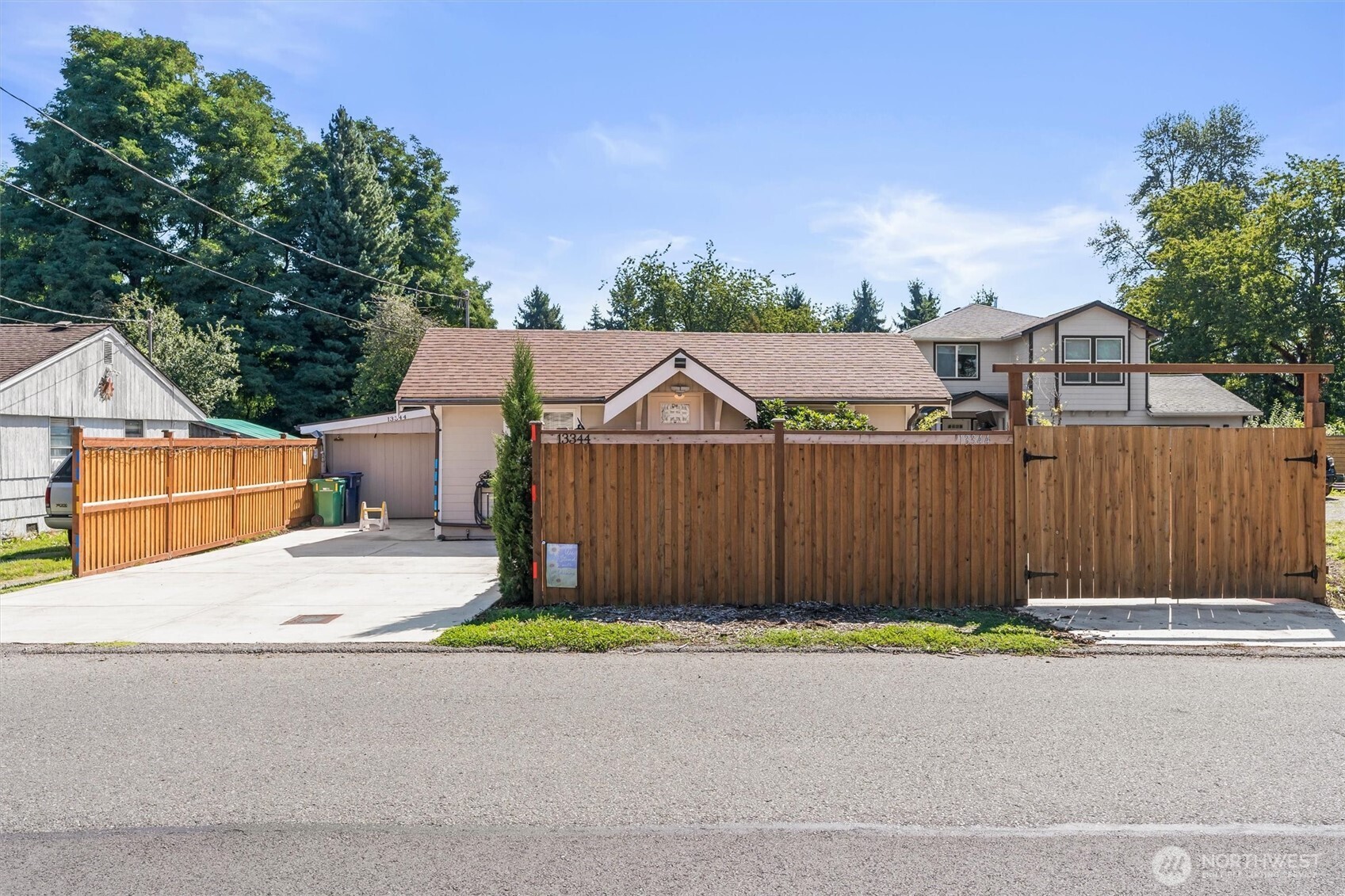 13344 56th Avenue S, Tukwila, WA 98178