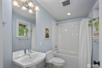 1729 41st Avenue SW, Seattle, WA 98116 - Photo 15