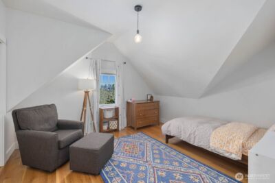 1729 41st Avenue SW, Seattle, WA 98116 - Photo 18